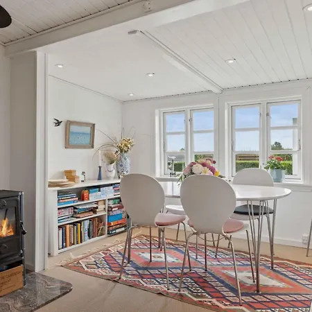 Classic Danish Σπίτι διακοπών