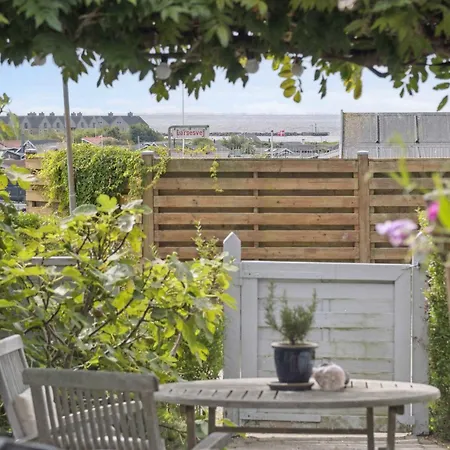 Classic Danish * Karrebæksminde