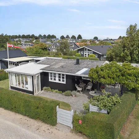 Classic Danish Karrebæksminde