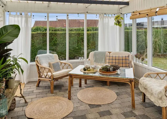 Classic Danish Tatil Evi