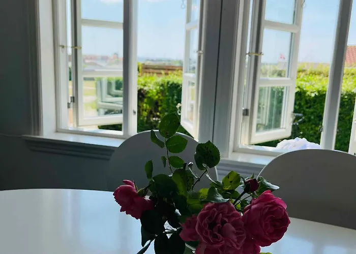 Classic Danish Karrebæksminde